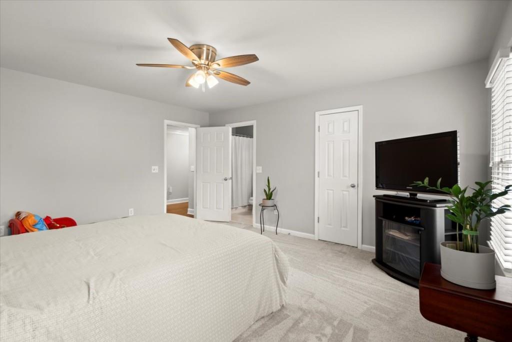 215 Oakhurst Leaf Drive