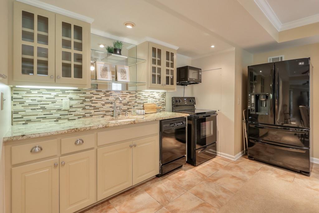 130 Chickering Lake Drive