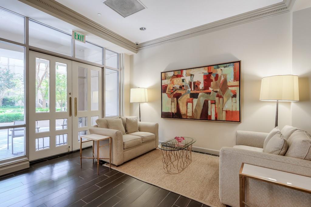 3475 Oak Valley Road NE Unit 530