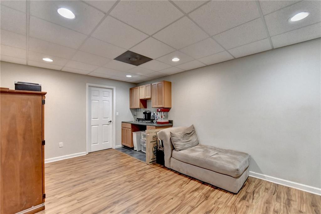 1050 Bonaventure Way