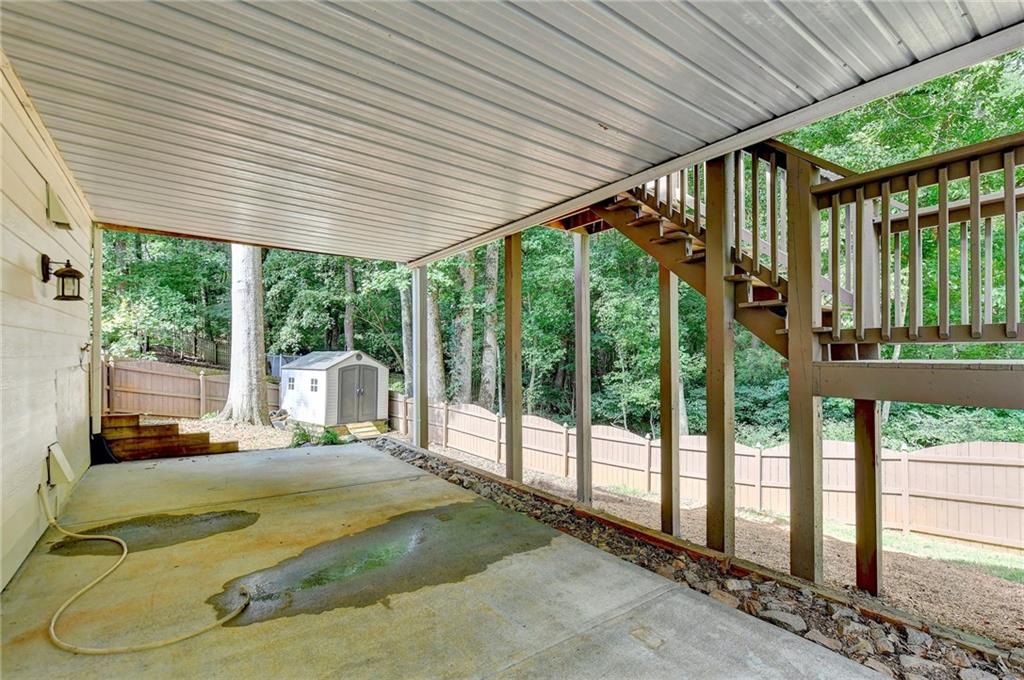 1050 Bonaventure Way