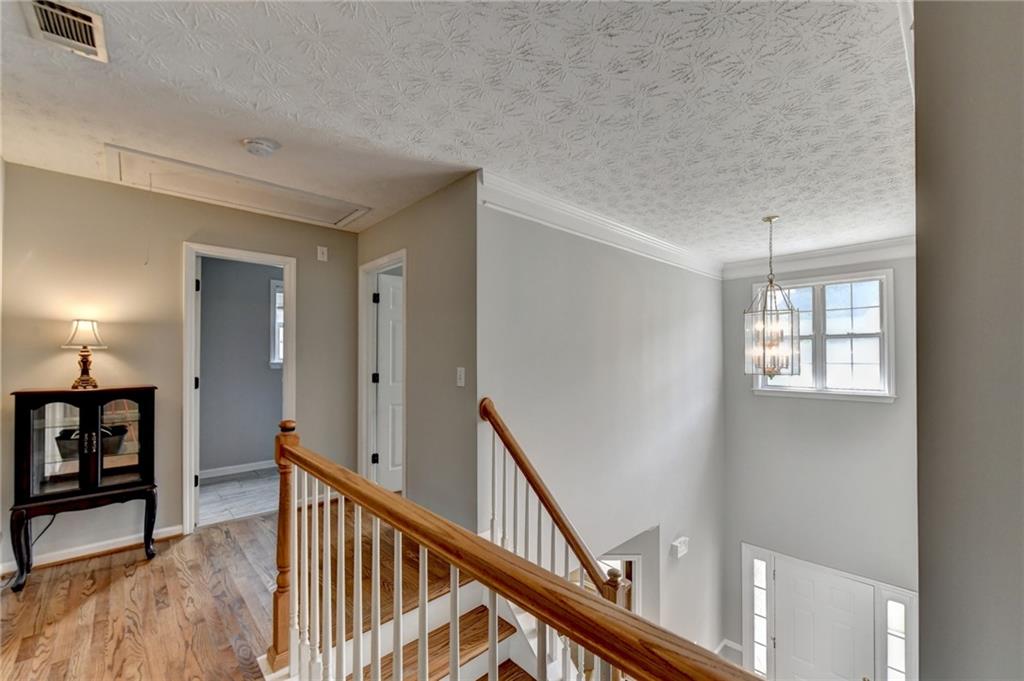 1050 Bonaventure Way