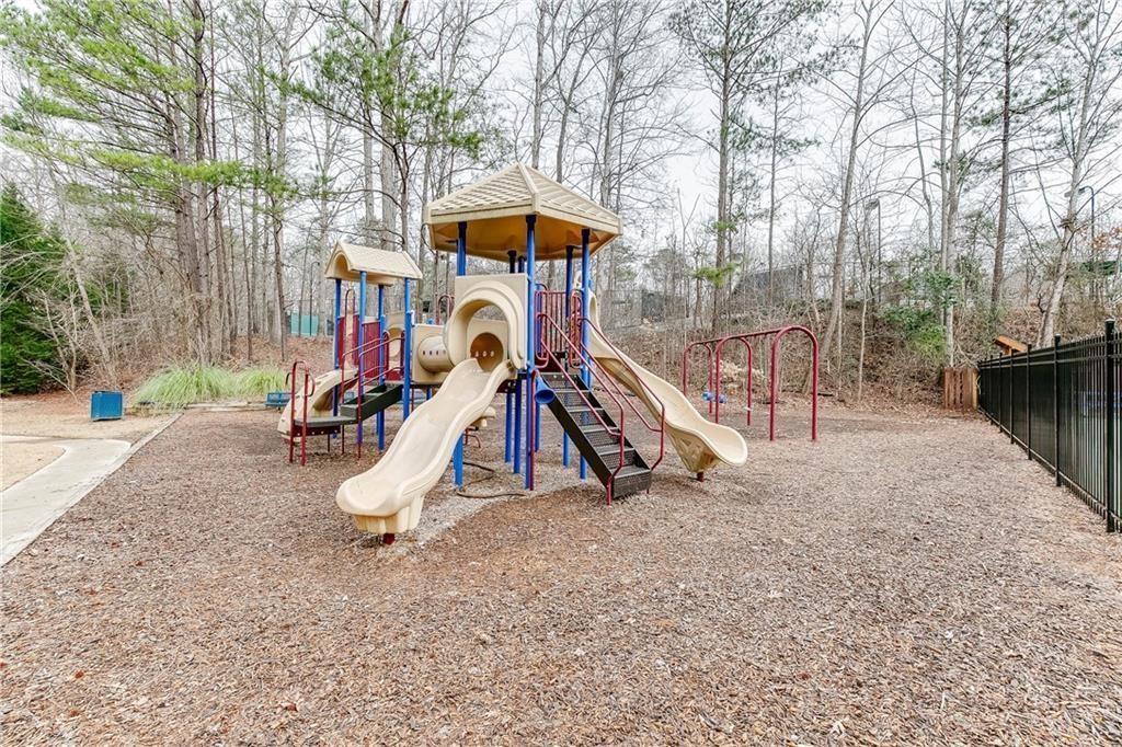 1050 Bonaventure Way