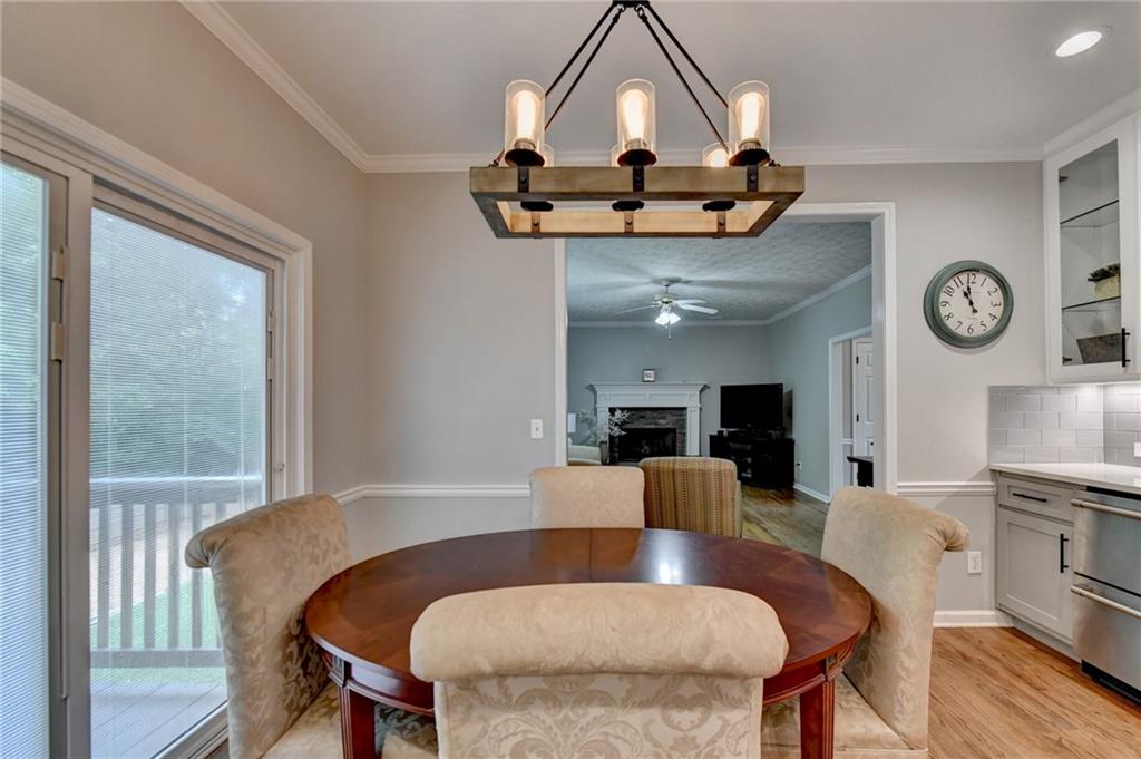 1050 Bonaventure Way