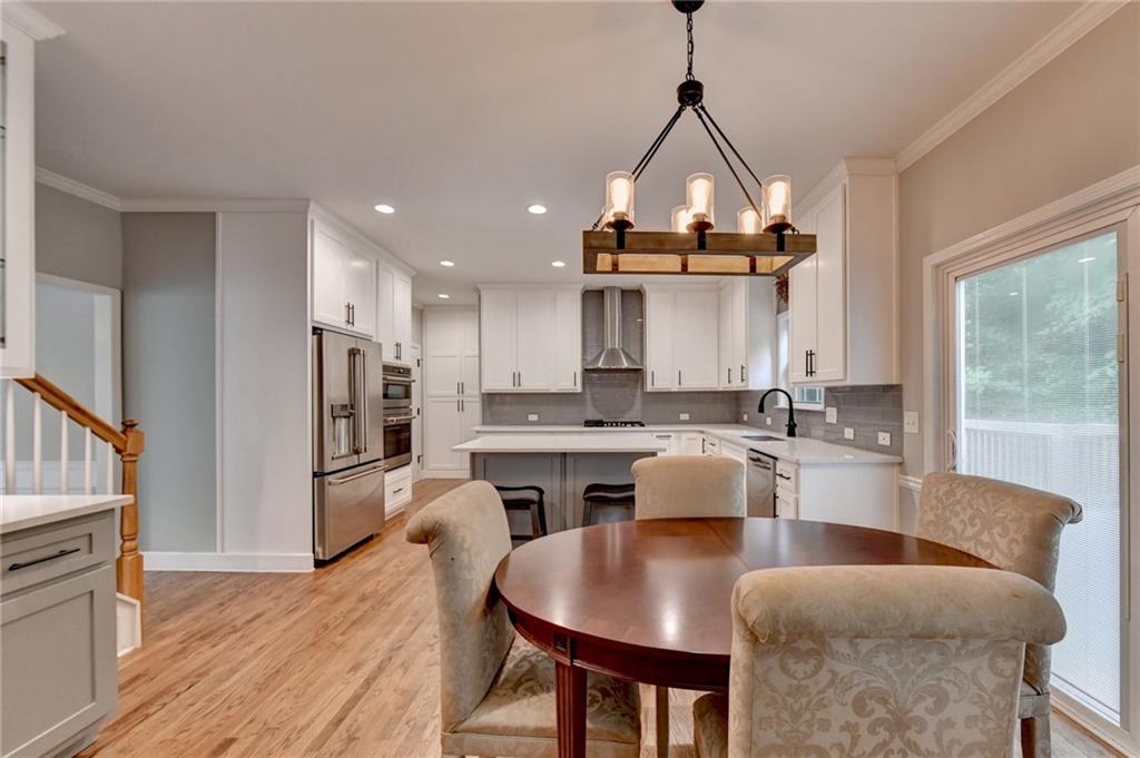 1050 Bonaventure Way