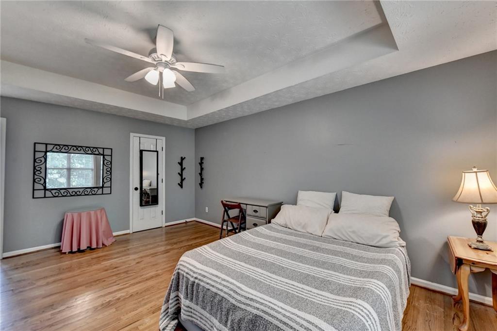 1050 Bonaventure Way