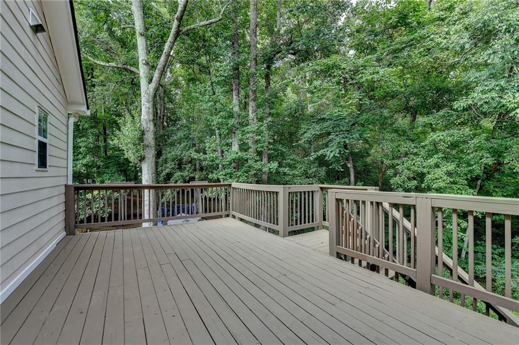 1050 Bonaventure Way