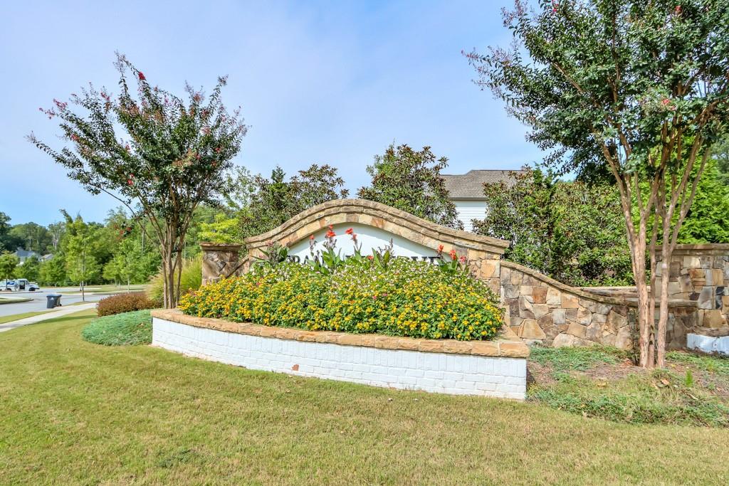 16145 Grand Litchfield Drive