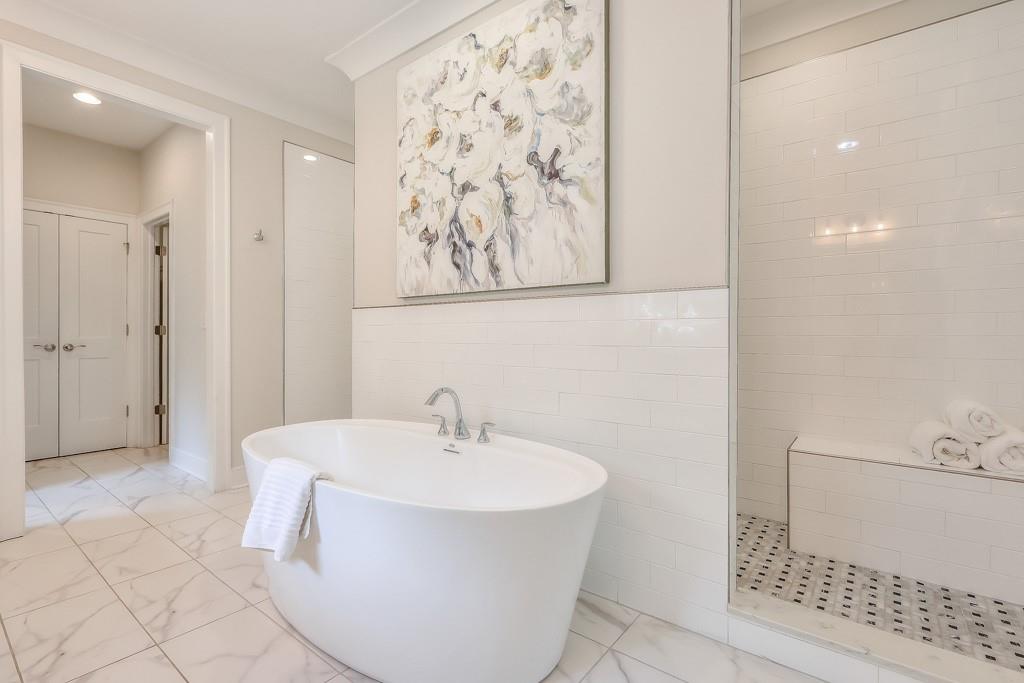 16145 Grand Litchfield Drive