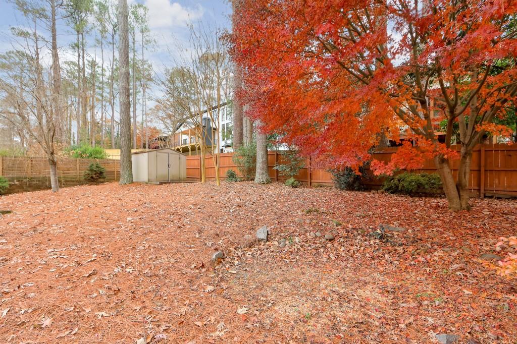 2212 Oakawana Drive NE