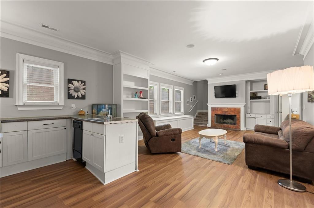 1797 Olive Street SE