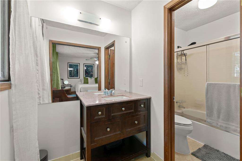 2600 Sandpiper Drive