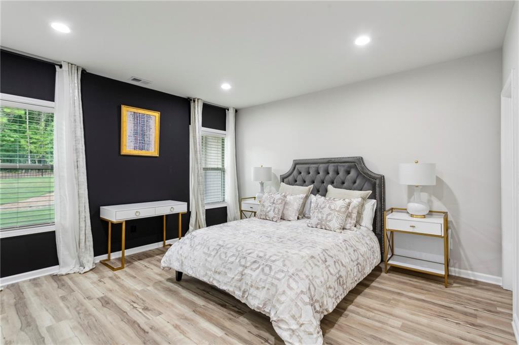 438 Southland Circle