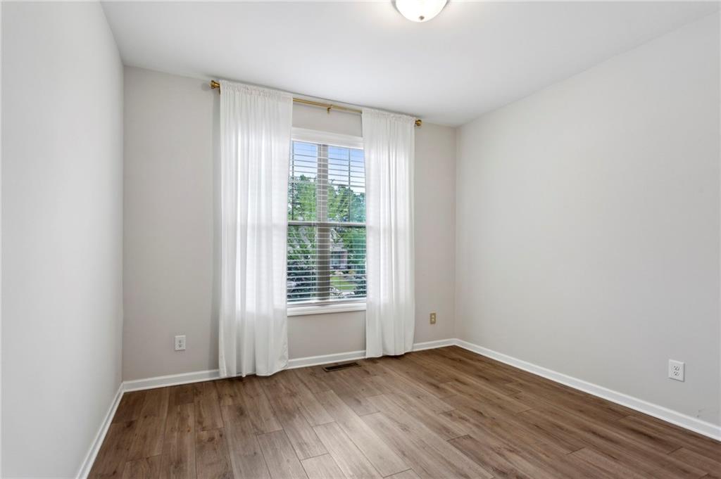 438 Southland Circle