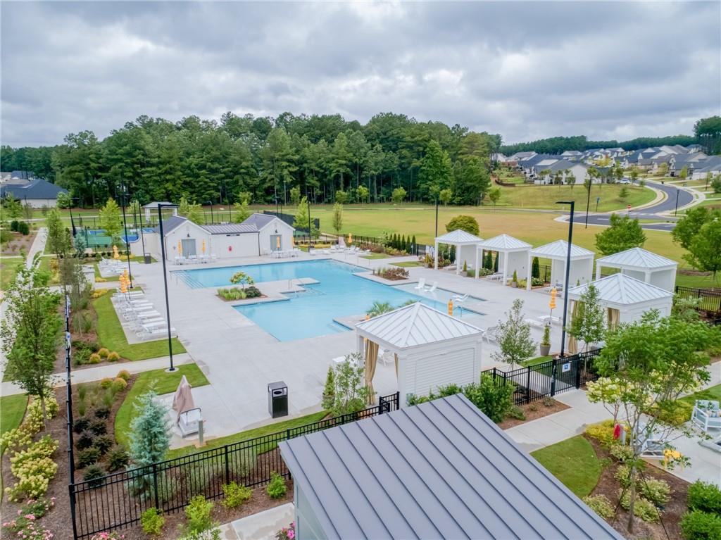 438 Southland Circle