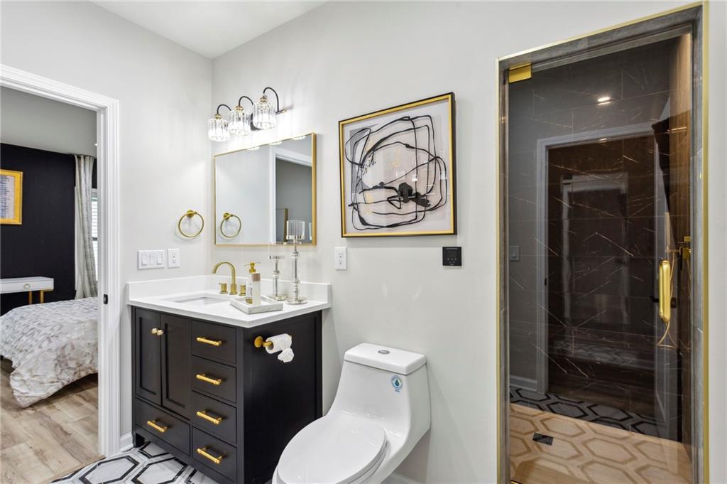 438 Southland Circle