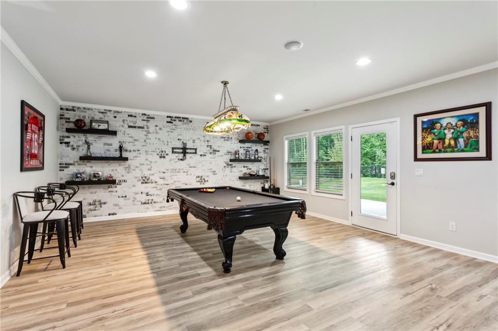 438 Southland Circle