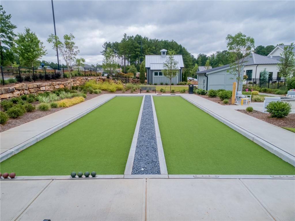 438 Southland Circle