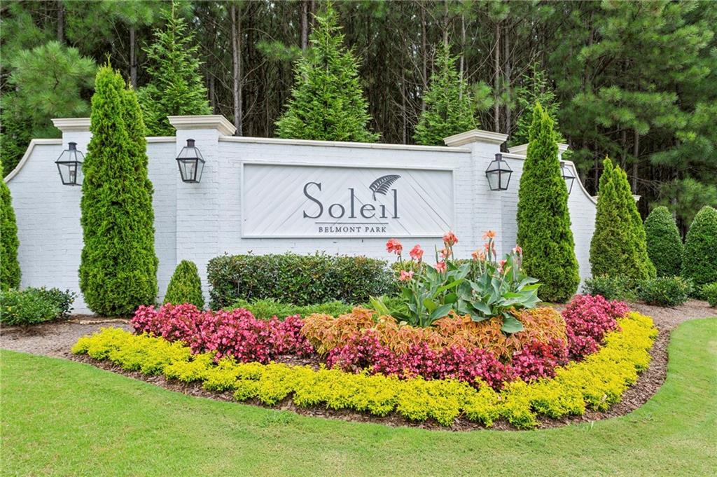 438 Southland Circle