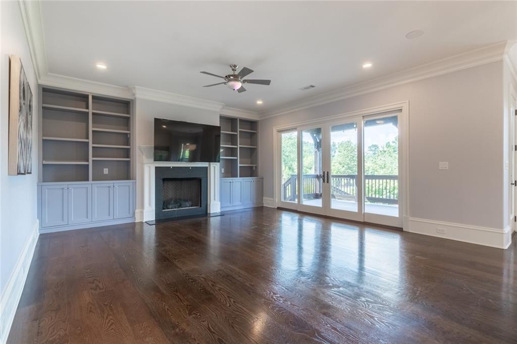 10150 Cedar Ridge Drive