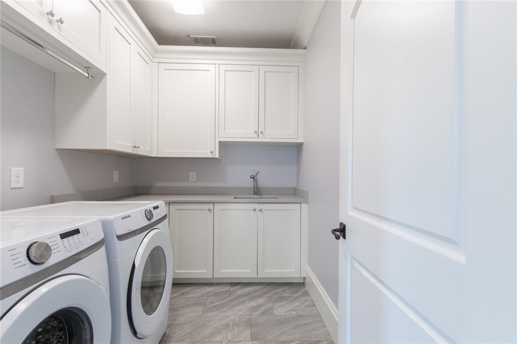 10150 Cedar Ridge Drive