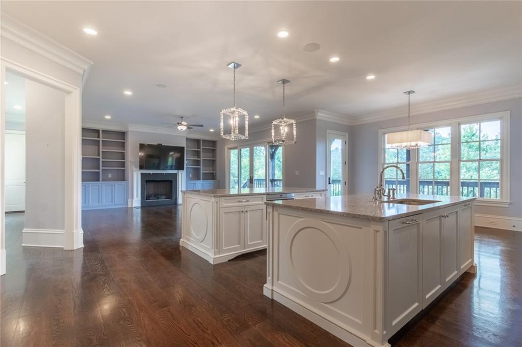 10150 Cedar Ridge Drive