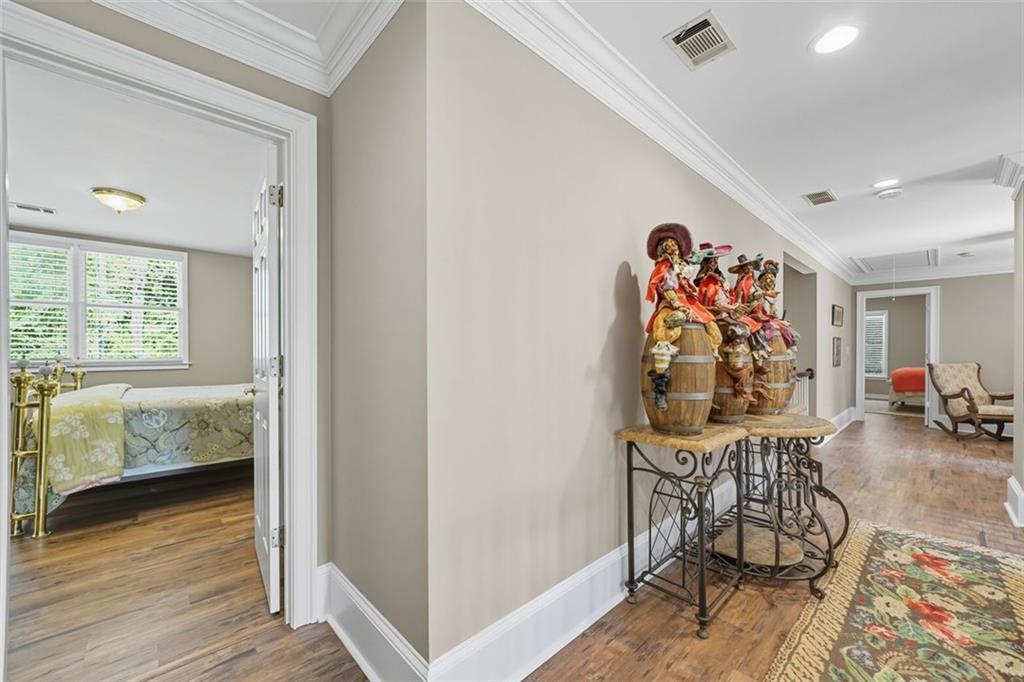 1835 HIGHGROVE CLUB Drive