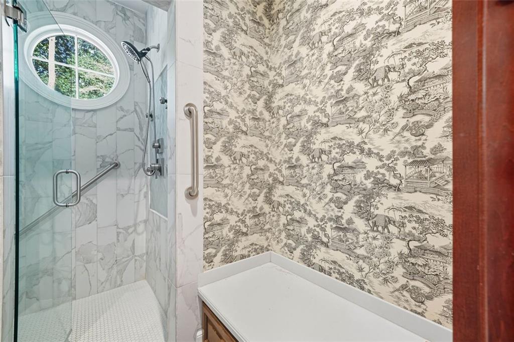 1835 HIGHGROVE CLUB Drive