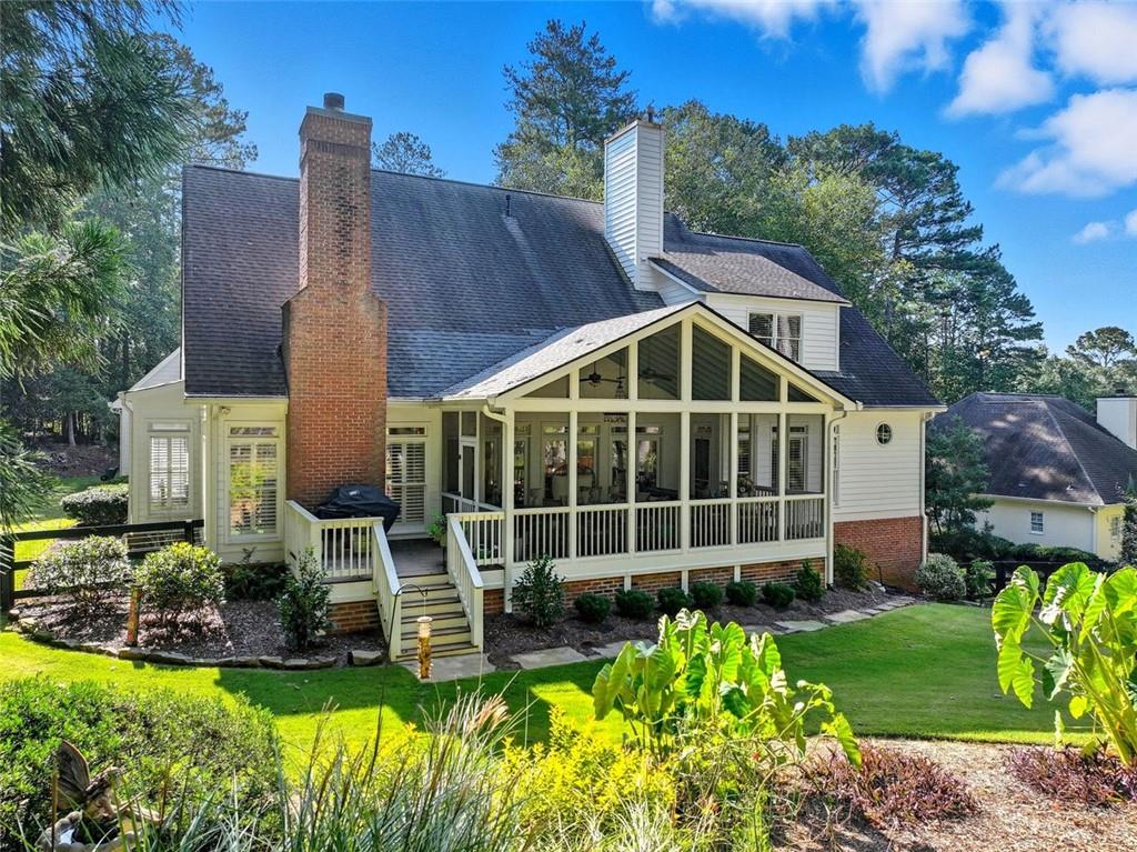 1835 HIGHGROVE CLUB Drive