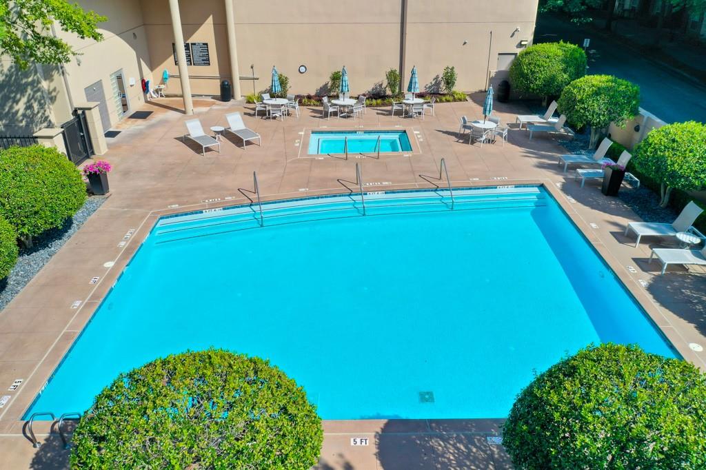 3475 Oak Valley Road NE Unit 530