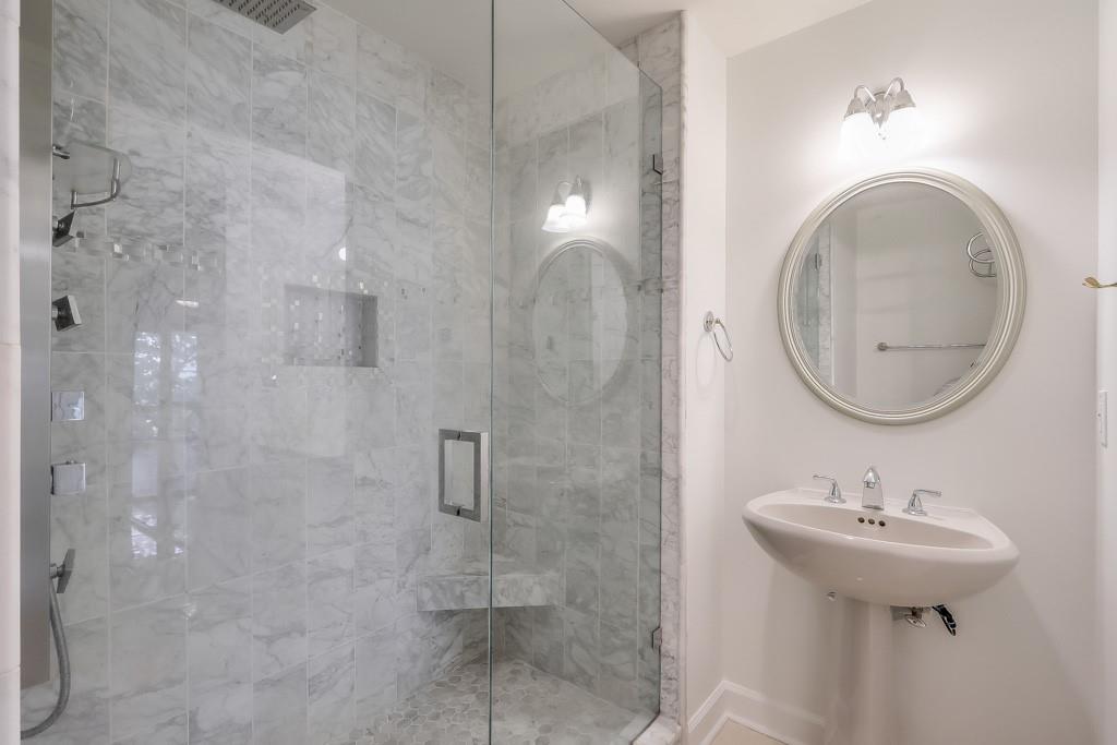 3475 Oak Valley Road NE Unit 530