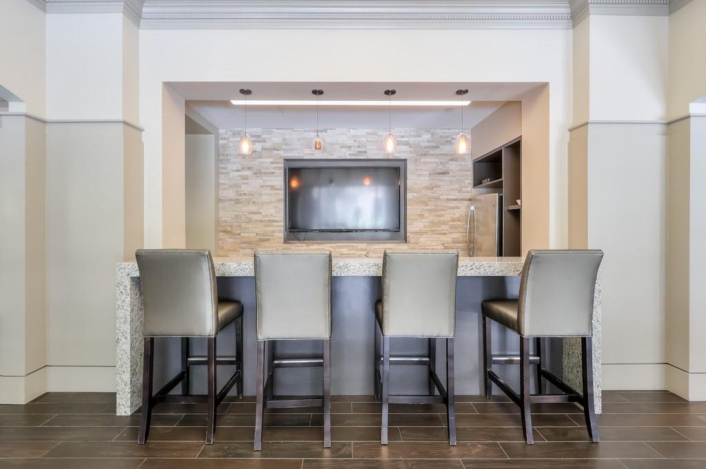 3475 Oak Valley Road NE Unit 530