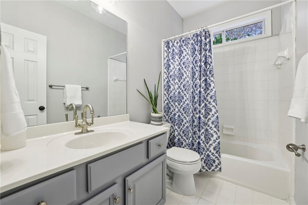 2140 Country Ridge Road