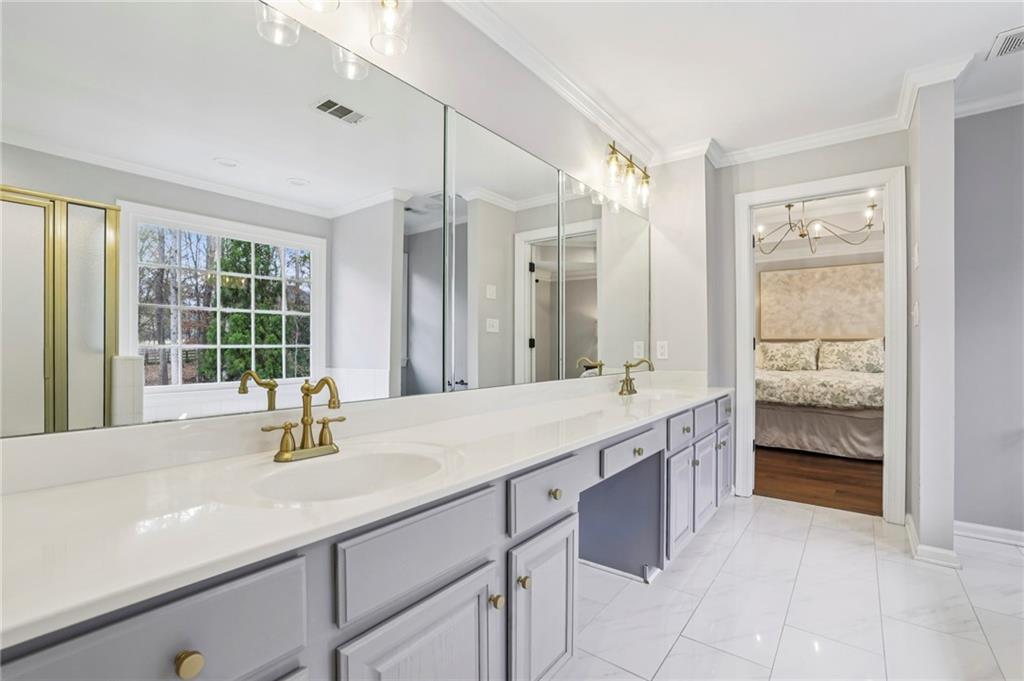 2140 Country Ridge Road