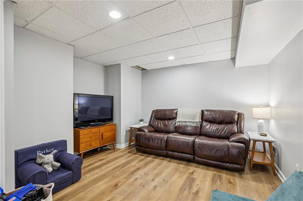 2140 Country Ridge Road