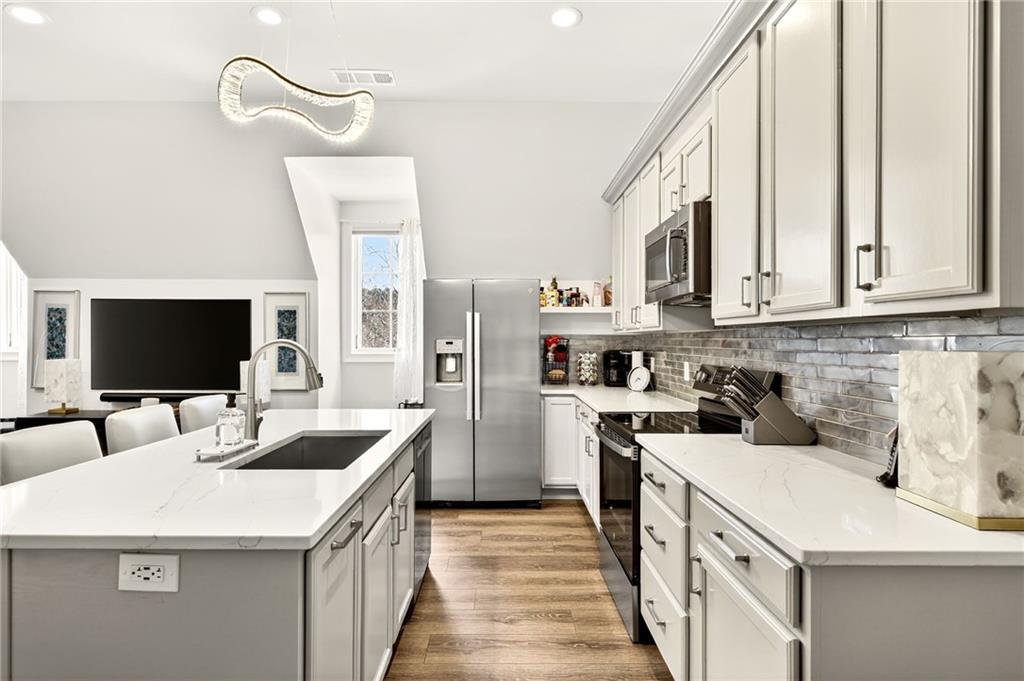 16037 Manor Club Drive