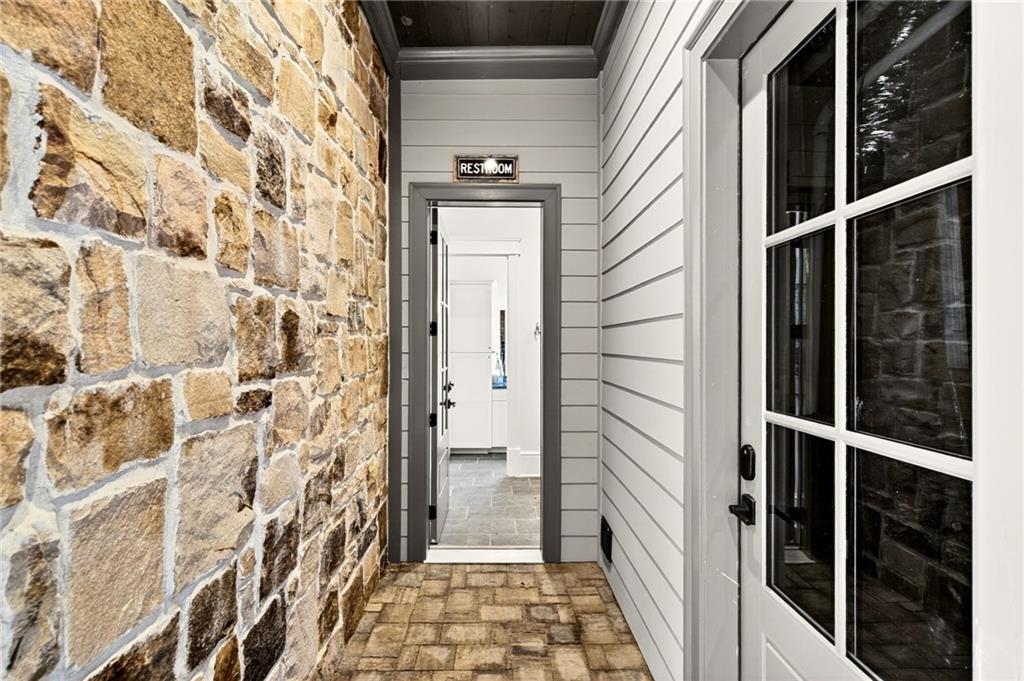 16037 Manor Club Drive