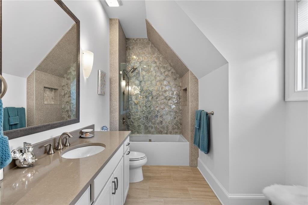 16037 Manor Club Drive