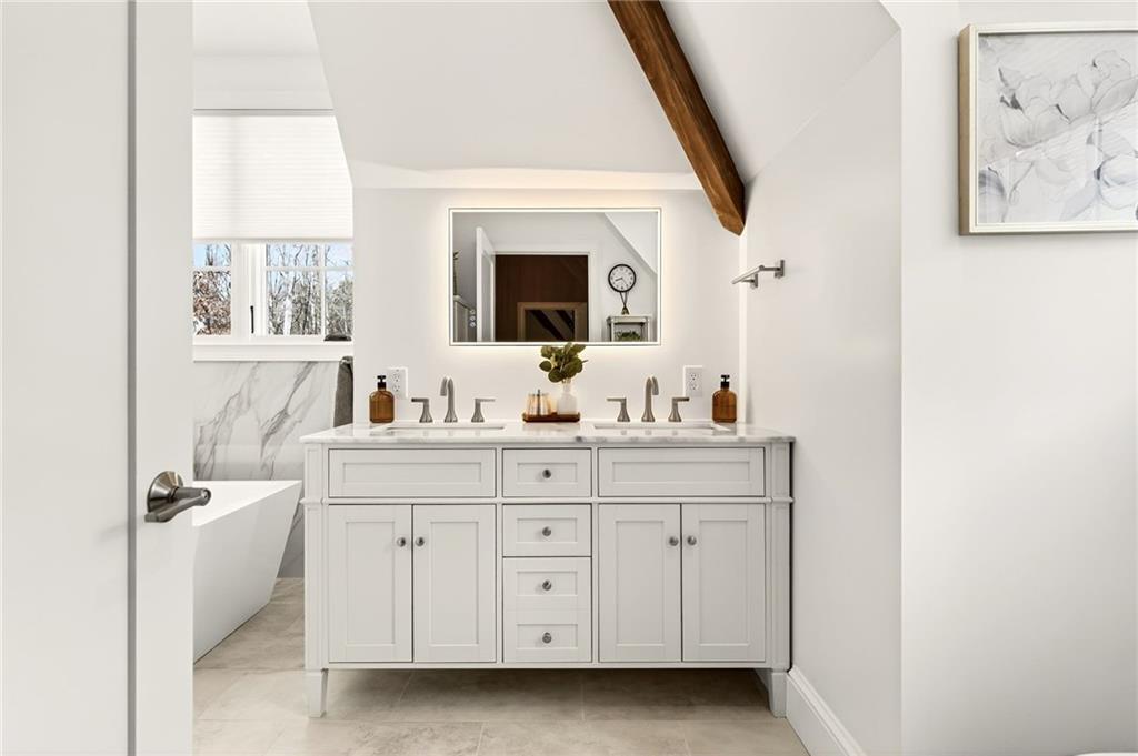 16037 Manor Club Drive