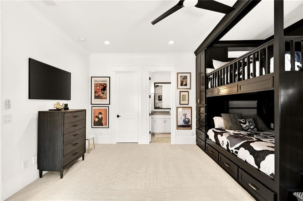 16037 Manor Club Drive