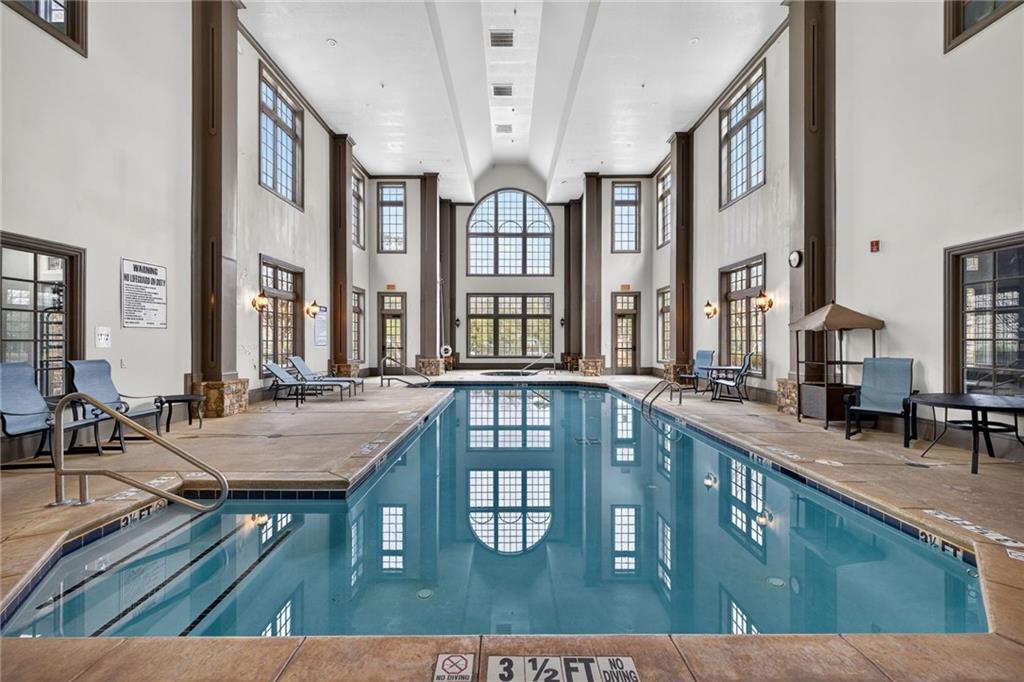 16037 Manor Club Drive