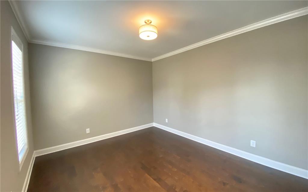 142 Grandmar Chase