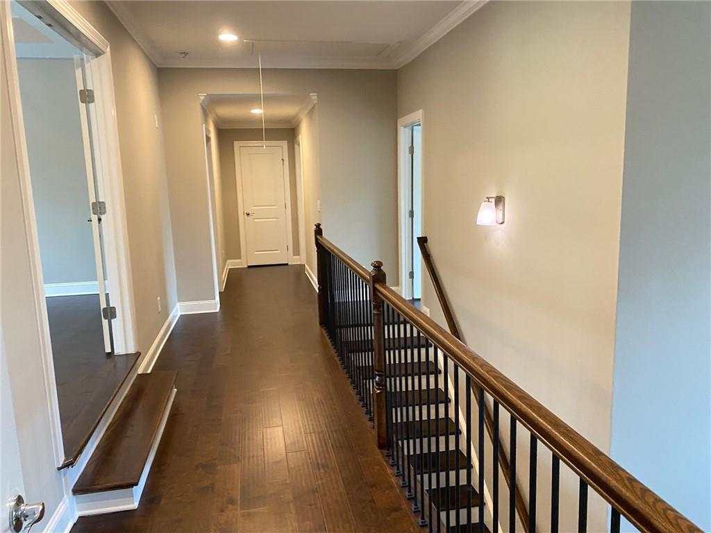 142 Grandmar Chase
