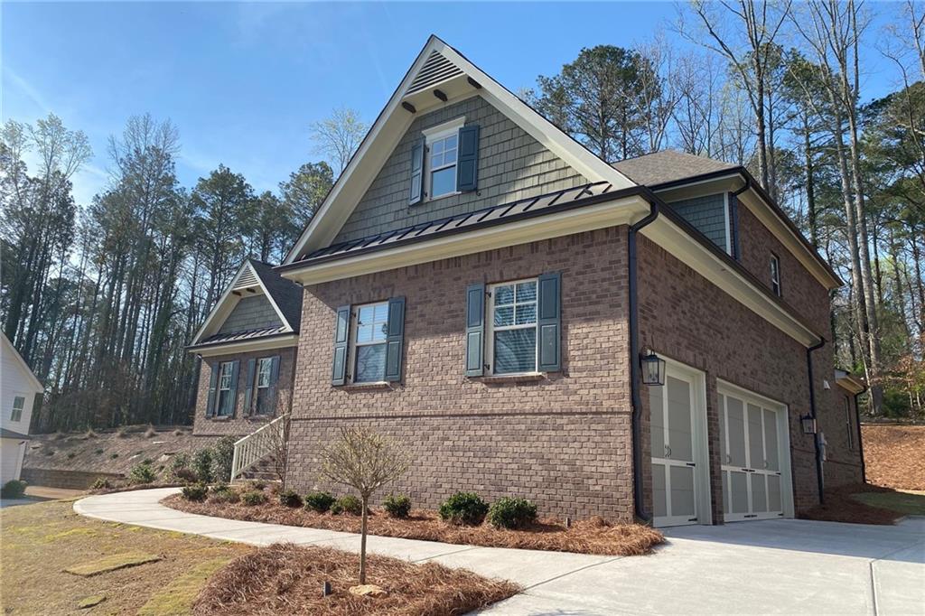 142 Grandmar Chase