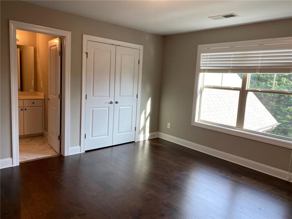 142 Grandmar Chase