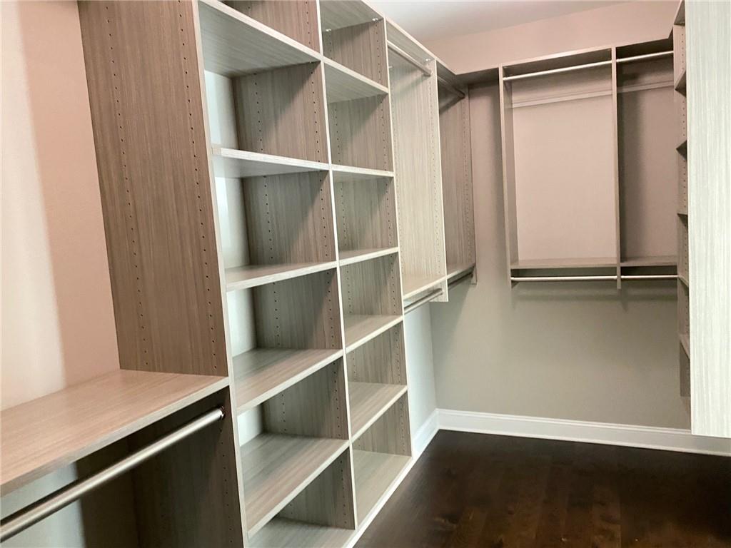 142 Grandmar Chase