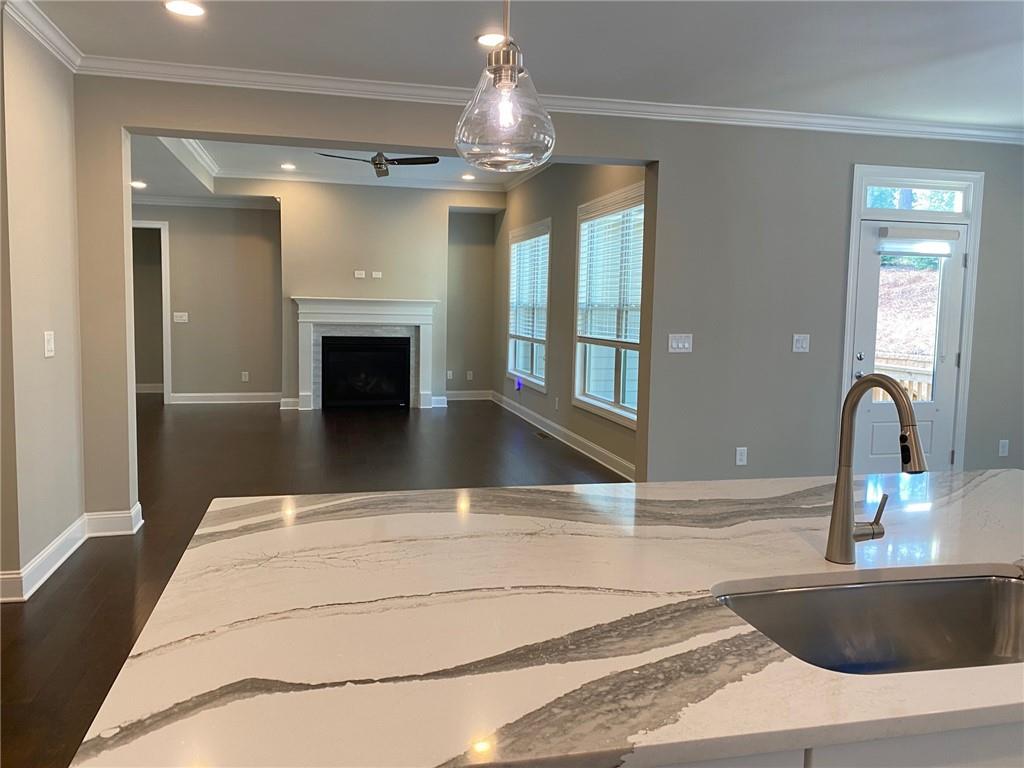 142 Grandmar Chase
