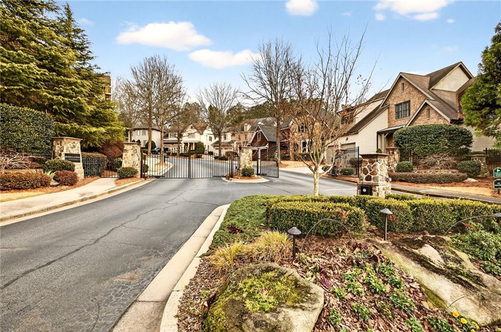 455 High Pointe Trail