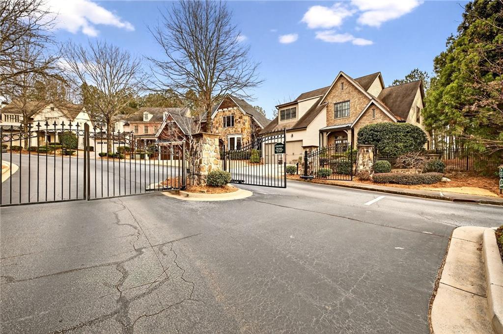 455 High Pointe Trail