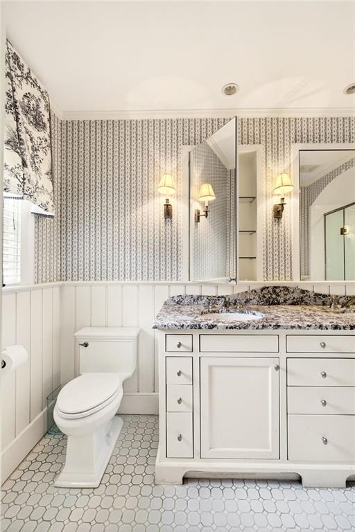 596 W Wesley Road NW